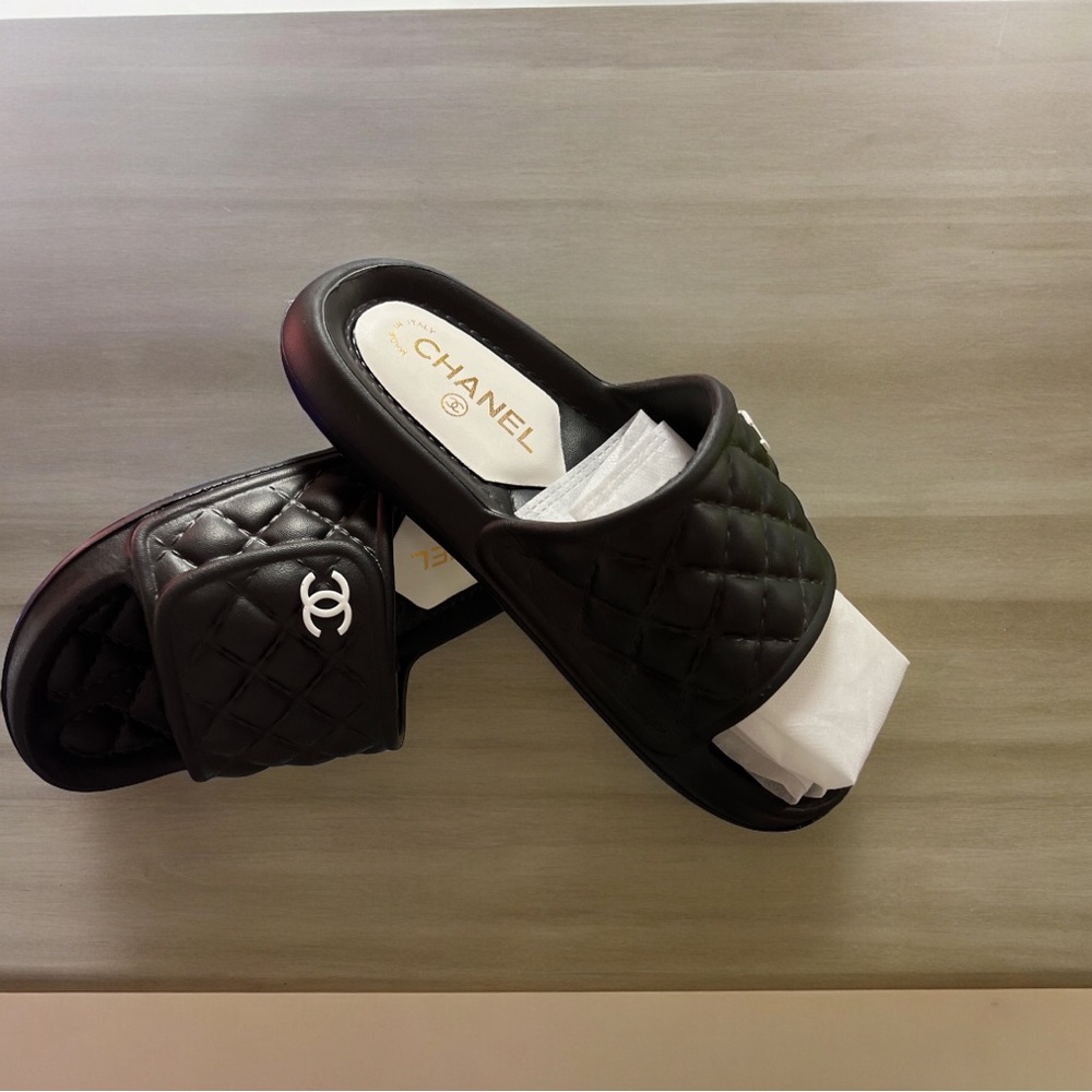 Luxury’s sandals